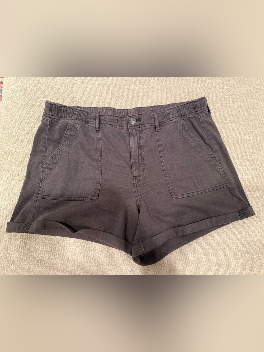 American Eagle charcoal colored linen/jean shorts